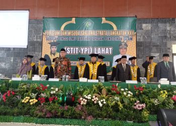 PJ Bupati Lahat Hadiri Yudisium dan Wisuda Sarjana Strata I Angkatan XXII Sekolah Tinggi Ilmu Tarbiyah