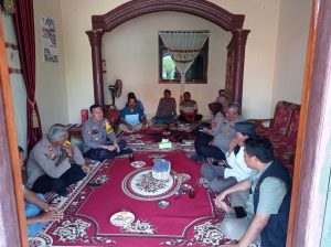 Jumat Curhat, Polres Metro Ajak Masyarakat untuk Ciptakan Pemilu 2024 Damai dan Sejuk