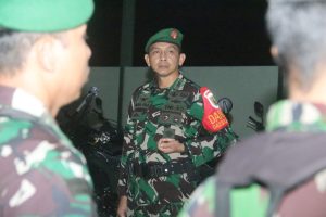 Dandim 0429/Lamtim Pimpin Apel Siaga Malam Pergantian Tahun