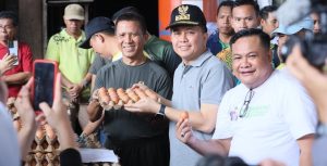 Pj Gubernur Sumsel, Pangdam II Sriwijaya dan Pj Walikota Lubuk Linggau Gelar Pasar Murah