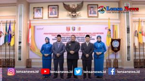 Arinal Djunaidi Serahkan SK Perpanjangan Masa Jabatan Penjabat Bupati Lampung Barat