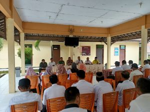 Danramil 11/Sekampung Hadiri Rakor Bulanan Kecamatan Sekampung