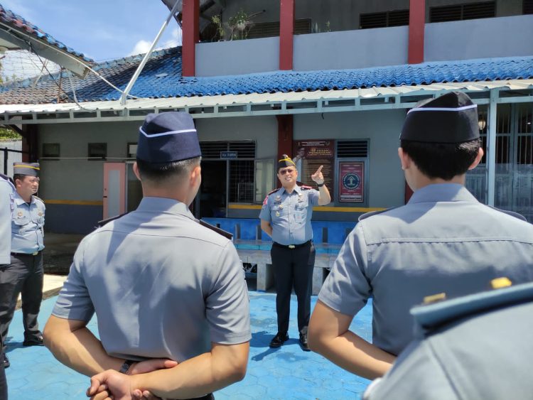 Pimpin Apel Pagi, Karutan Tegaskan Netralitas ASN Jelang Pemilu 2024