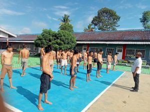 Jaga Kebugaran Tubuh, WBP Rutan Sukadana Laksanakan Olahraga Rutin