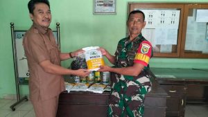 TPHP Lahat Serahkan Bibit kepada Koramil 405-07/Pulau Pinang