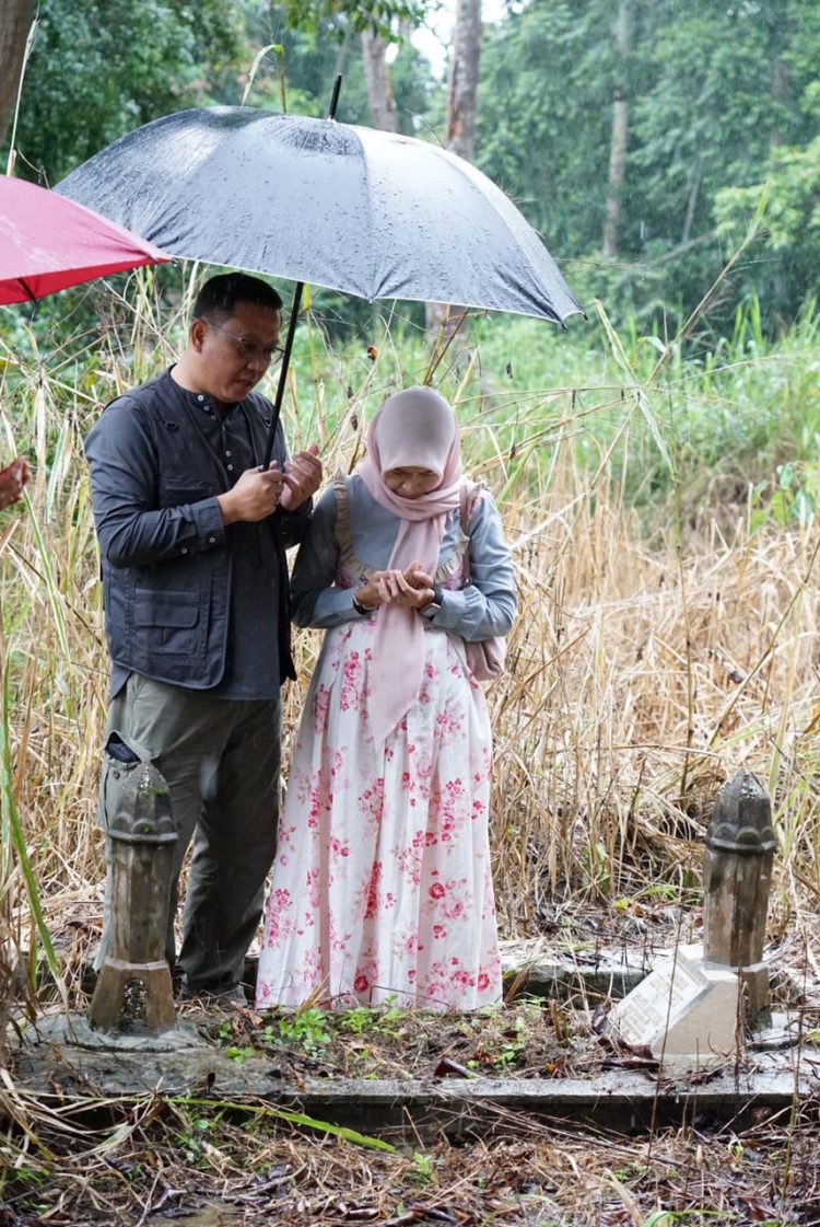 Pj Bupati Lahat Muhammad Farid Ziarah ke Makam Puyang Serunting Sakti