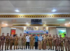 Pemkab Lampura Bekerja Sama dengan DLH Prov Lampung Gelar Sosialisasi Pemanfaatan Sampah