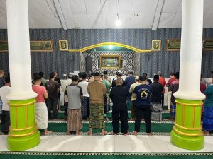 Pemenuhan Hak WBP dalam Pembinaan Spiritual, Warga Binaan  Solat Taraweh Berjamah