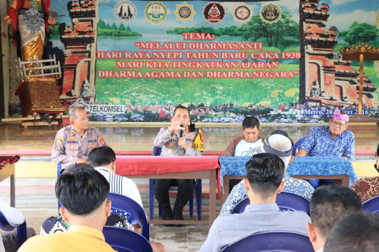 Jumat Curhat, Kapolres Metro Ajak Masyarakat Berdiskusi Tentang Kamtibmas
