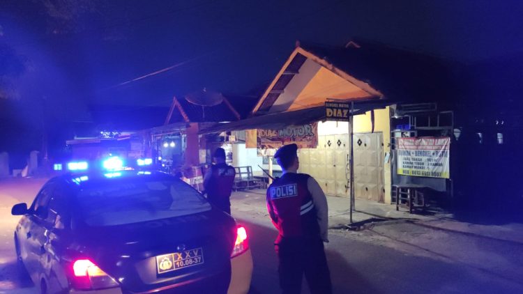 Ops Ketupat Krakatau 2024, Personil Polres Metro Patroli Rumah Kosong Saat Mudik