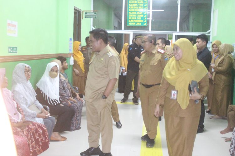 PJ Bupati Jeneponto Kunjungi RSUD Latopas Pasca libur Idufiri, Junaedi Bakri: Terimakasih Telah Mempersiapkan Pelayanan Baik