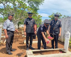 Kepala Rutan Sukadana Pimpin Acara Tabur Bunga Peringati Hari Bhakti Pemasyarakatan ke-60  