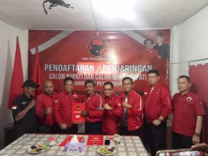 Rispaili Ambil Berkas di PDI P dan PAN