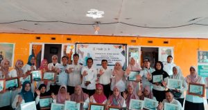 Dinkes Jeneponto Gandeng LMT Peringati Hari TBC Beri Piagam Penghargaan ke Kader