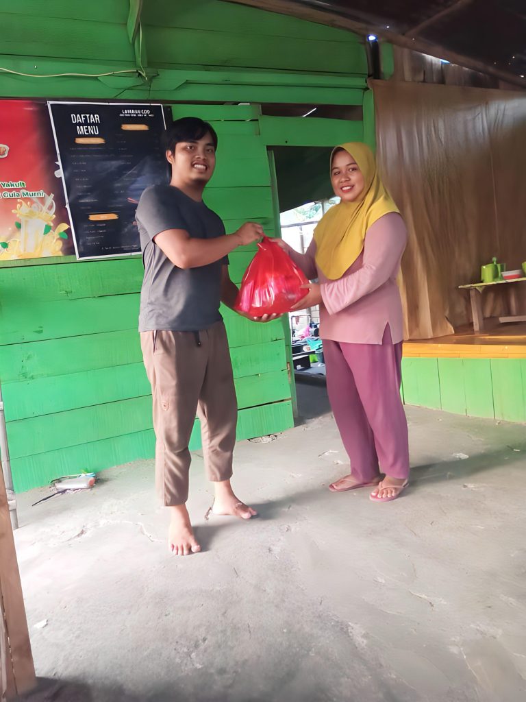 Event World Surf League Krui Pro 2024 Sulap Omzet Bakso Abdullah Jaisyu Naik 100 Persen