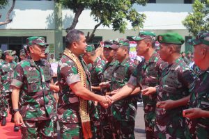 Dandim 0429/Lamtim Sambut Kunker KASAD ke Korem 043/Gatam