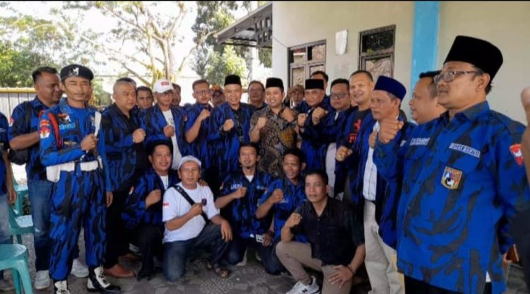 Silaturahmi dan Bahas IPM, Bacalon Gubernur Banten Arief Wismansyah Kunjungi Badak Banten DPD Lebak