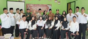 Wujudkan Pilkada Damai, Babinsa Jajaran Kodim 0429/Lamtim Hadiri Pelantikan Pantarlih