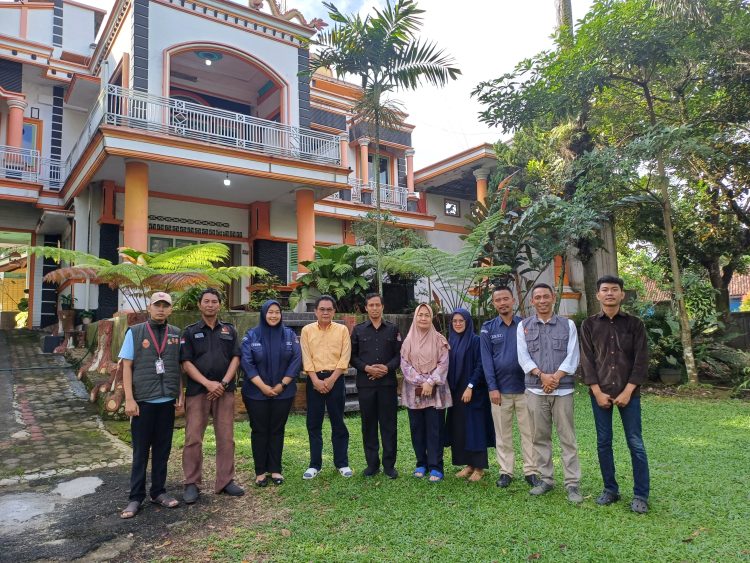KPU dan Ketua PWI Pesawaran Siap Ciptakan Pemilu Damai