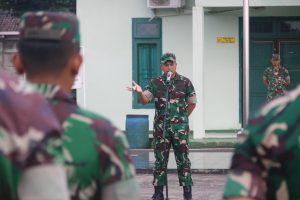 Pimpin Apel Pagi, Dandim 0429/Lamtim : Jangan Lelah Berbuat Baik