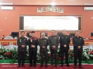 Rapat Paripurna, Sekda Wildan Sampaikan Ranperda Perubahan Anggaran dan Belanja Daerah TA 2024