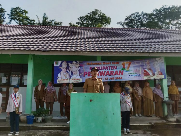 Penuh Sukacita SMPN 22 Pesawaran Sambut Hari Pertama Masuk Sekolah