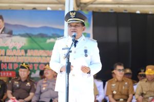 Secara Khidmat, Kepala Desa se-Jeneponto Dikukuhkan Terima SK Perpanjangan Masa Jabatan 2 Tahun