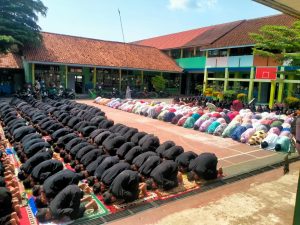 Membentuk Karakter Siswa, SMPN 3 Banjar Implementasikan Program Berbasis Religius