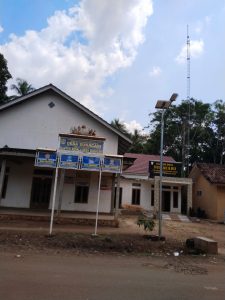 Lemah Sinyal di Desa Sukacari, Pejabat Desa Harapkan Edukasi Pemerintah