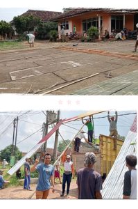 Warga Sukaraja Nuban Bangun Gapura Bambu Sambut HUT RI ke-79