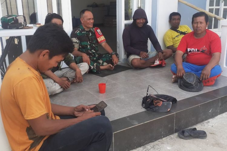 Babinsa Kodim 1425 Jeneponto Aktif Sosialisasi Pemilu Damai