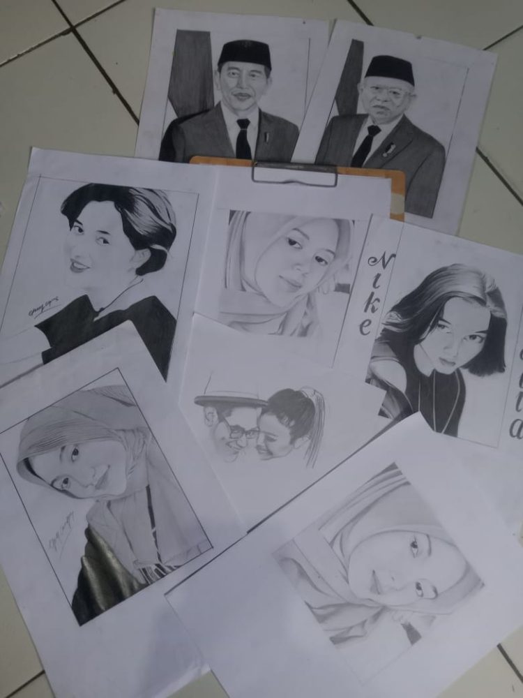 Tak Disangka…! Pemuda Lugu dan Pendiam Ini Punya Bakat Melukis