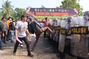 Bersama Brimob Polda Lampung, Polres Pesawaran Kebut Simulasi Sispamkota