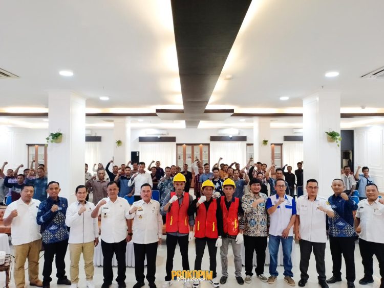 Dinas PUPR Kabupaten Pesawaran Gelar Pembekalan dan Uji Sertifikasi kepada 50 Tenaga Konstruksi