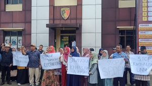 Himakom Kecam Puluhan Dosen Menghalangi Proses Hukum yang Menjerat Rektor UNMA Banten