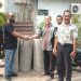 Peduli Lingkungan, Batu Relawan Bacawagub Banten Ade Sumardi Berikan Bantuan Gorong-gorong