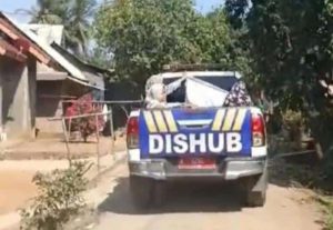 Mobil Dishub Menjadi Sorotan Aktivis Lebak Selatan