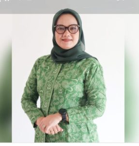 Mbak Ela, dengan Segudang Pengalaman Siap Makmurkan Lampung Timur