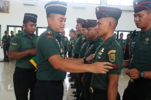 Dandim 0429/Lamtim Pimpin Acara Kenaikan Pangkat 43 Prajurit