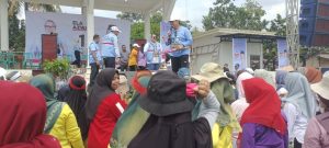 Warga Desa Se-Kecamatan Sekampung Udik Berduyun-duyun Mendatangi Lokasi Senam Sehat Bersama Ela-azwar