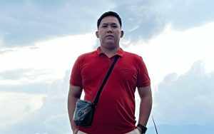 Waktu Dekat, Relawan Muda Nanda – Anton Turun ke Masyarakat dari Pintu ke Pintu