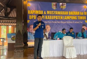Arman Fellany Lamnunyai Resmi Nahkodai KNPI Lampung Timur