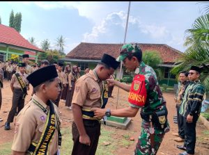Babinsa Koramil 04/Sribhwono Berikan Pembekalan Pengurus OSIS MTS Sriwijaya