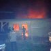 Polsek Mataram Baru Bantu Padamkan Kebakaran Rumah di Mandala Sari