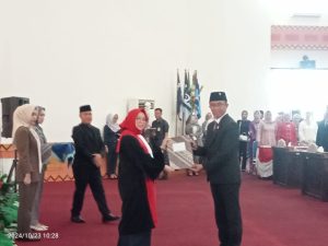 Aria Guna Dilantik Menjadi Pimpinan DPRD Pesawaran