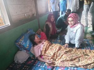 Cabup Pesawaran Nomor Urut 02 Nanda Indira Kunjungi Keluarga Sutopo