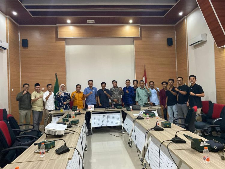 Ketua Komisi IV, Siap Prioritaskan Pembagunan Jalan Ruas Cihara-Cigemblong