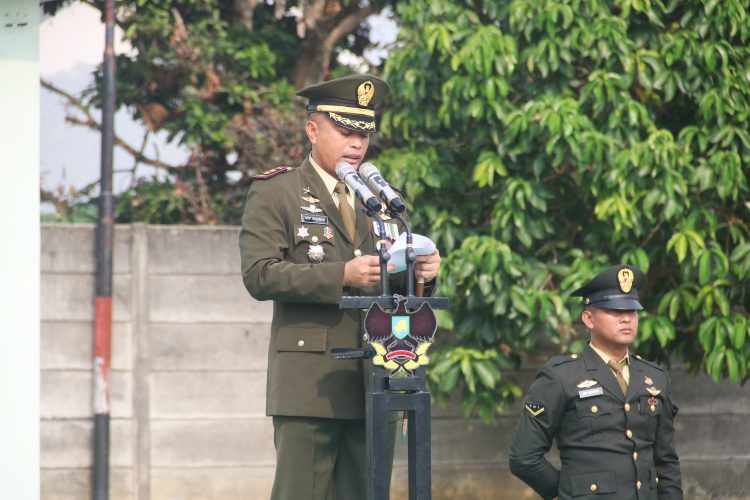 Upacara Peringatan Hari Pahlawan Kodim 0429/Lamtim Berlangsung Khidmat