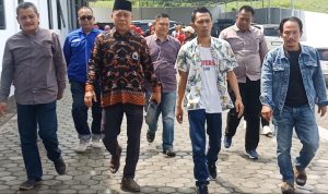 FMPB Laporkan Dugaan Mal Administrasi Cabup 01 ke DKPP