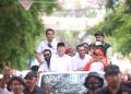 Unggah Semangat Paslon Sarif-Qalby Hadiri Puluhan Ribu Kampanye Akbar di Pastur